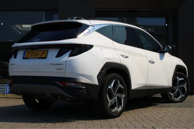 Hyundai Tucson (2024) thumbnail 2