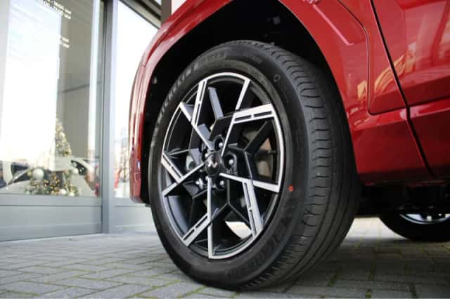 Hyundai Tucson (2025) thumbnail 12