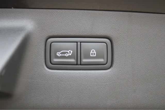 Hyundai Santa Fe (2025) thumbnail 11