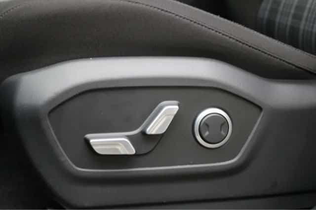 Hyundai Santa Fe (2025) thumbnail 12