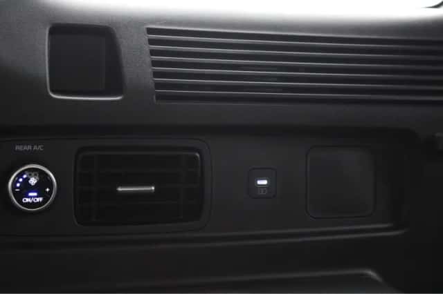 Hyundai Santa Fe (2025) thumbnail 21