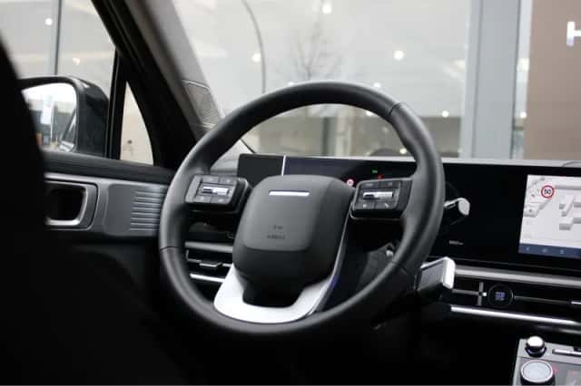 Hyundai Santa Fe (2025) thumbnail 22