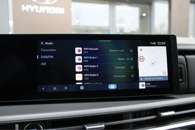 Hyundai Santa Fe (2025) thumbnail 29