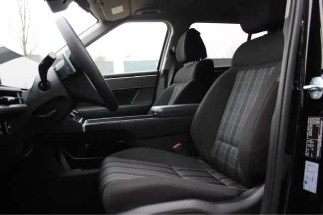 Hyundai Santa Fe (2025) thumbnail 7