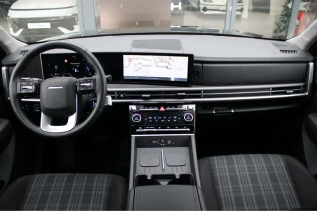 Hyundai Santa Fe (2025) thumbnail 3