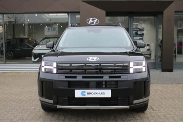 Hyundai Santa Fe (2025) thumbnail 4