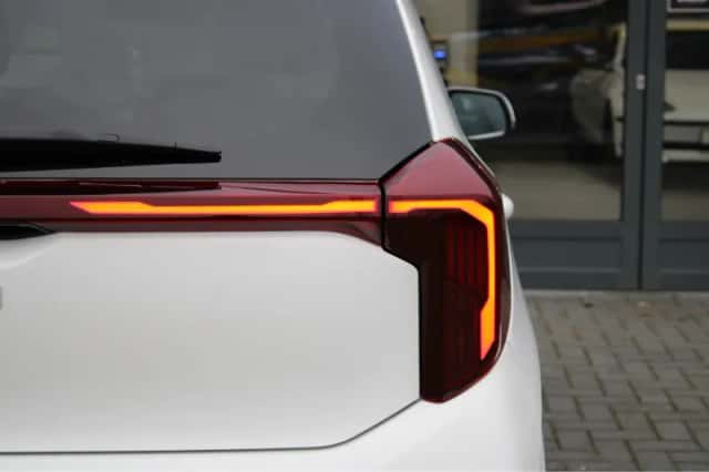 Kia Picanto (2024) thumbnail 11
