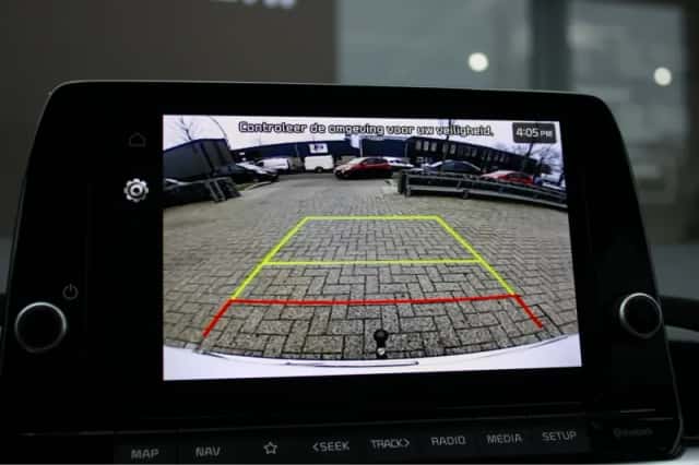 Kia Picanto (2024) thumbnail 24