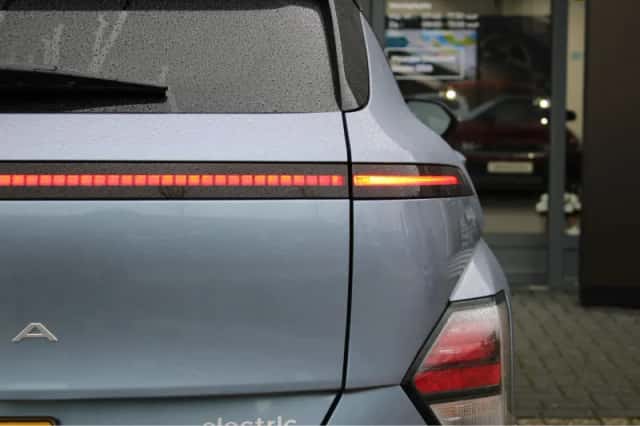 Hyundai Kona Electric (2026) thumbnail 12