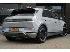 Hyundai Ioniq 5 (2022) thumbnail 2