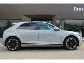 Hyundai Ioniq 5 (2022) thumbnail 7
