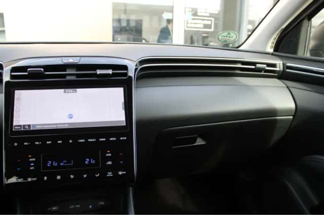 Hyundai Tucson (2022) thumbnail 17