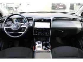 Hyundai Tucson (2022) thumbnail 3