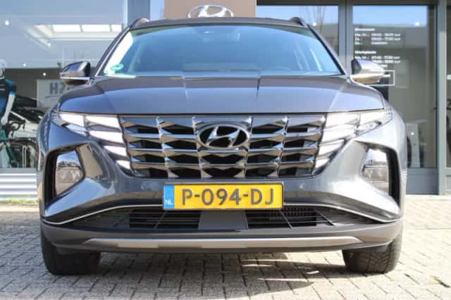 Hyundai Tucson (2022) thumbnail 4