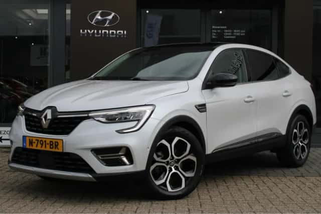 Renault Arkana (2021) thumbnail 1