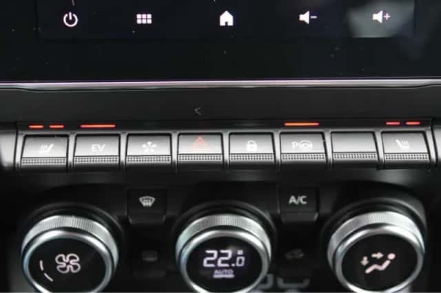 Renault Arkana (2021) thumbnail 31