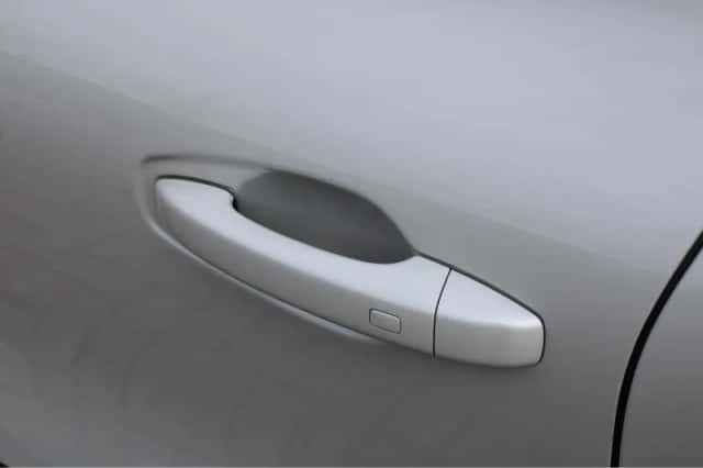 Renault Arkana (2021) thumbnail 6