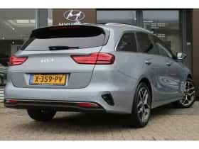 Kia Ceed Sportswagon (2024) thumbnail 2