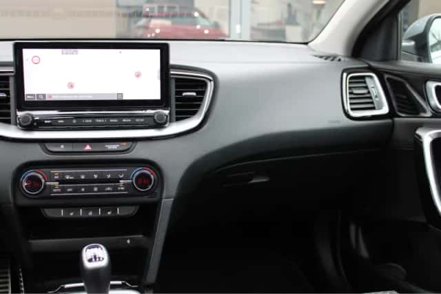 Kia Ceed Sportswagon (2024) thumbnail 18