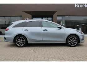 Kia Ceed Sportswagon (2024) thumbnail 5