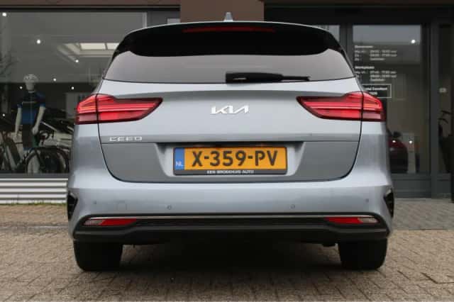Kia Ceed Sportswagon (2024) thumbnail 6