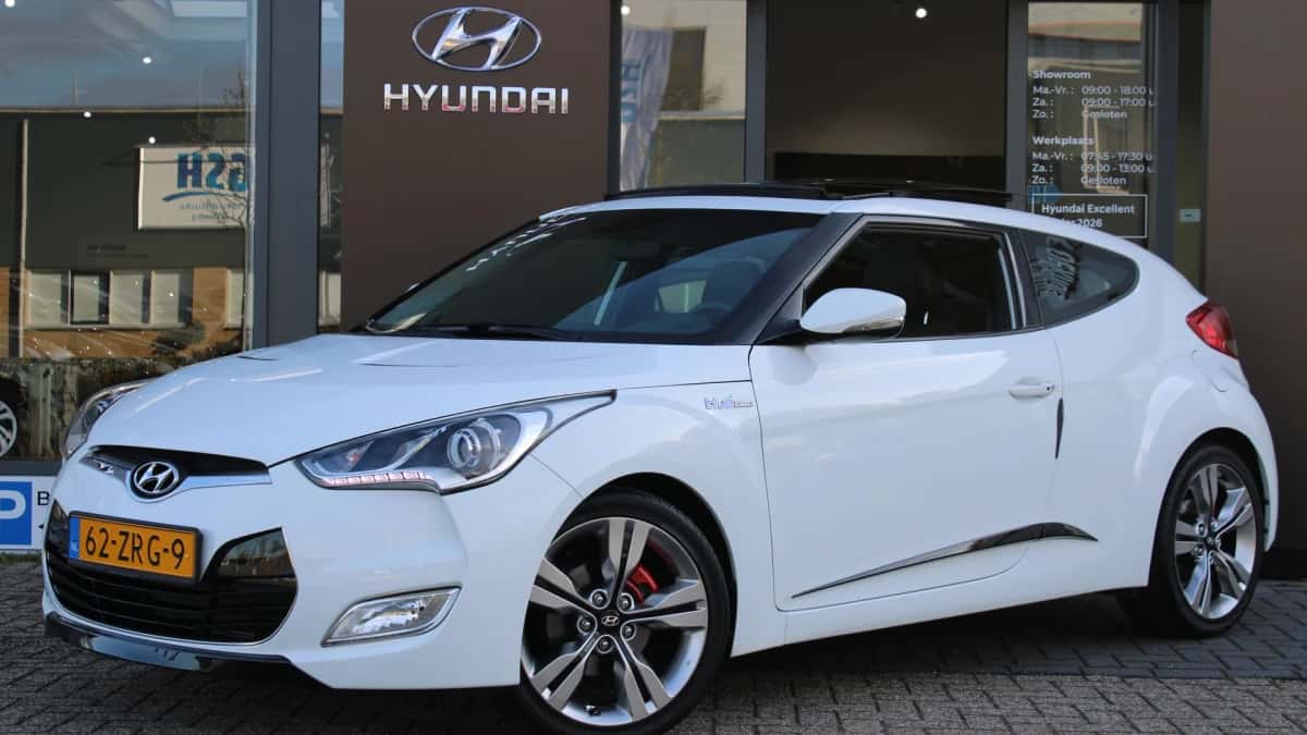 Hyundai Veloster (2013) — foto 1