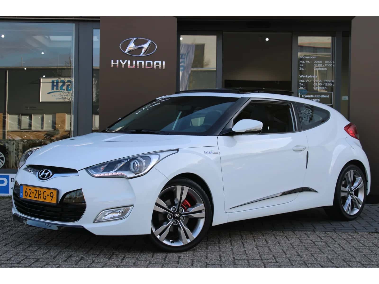 Hyundai Veloster (2013) — foto 1