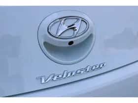 Hyundai Veloster (2013) thumbnail 13