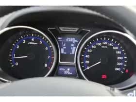 Hyundai Veloster (2013) thumbnail 28