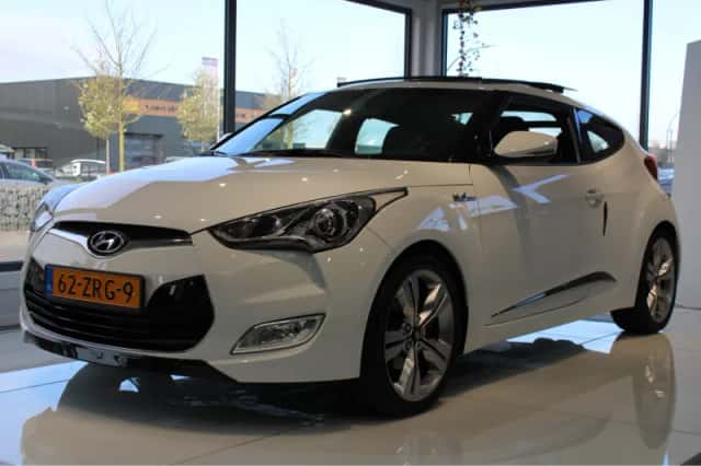 Hyundai Veloster (2013) thumbnail 38