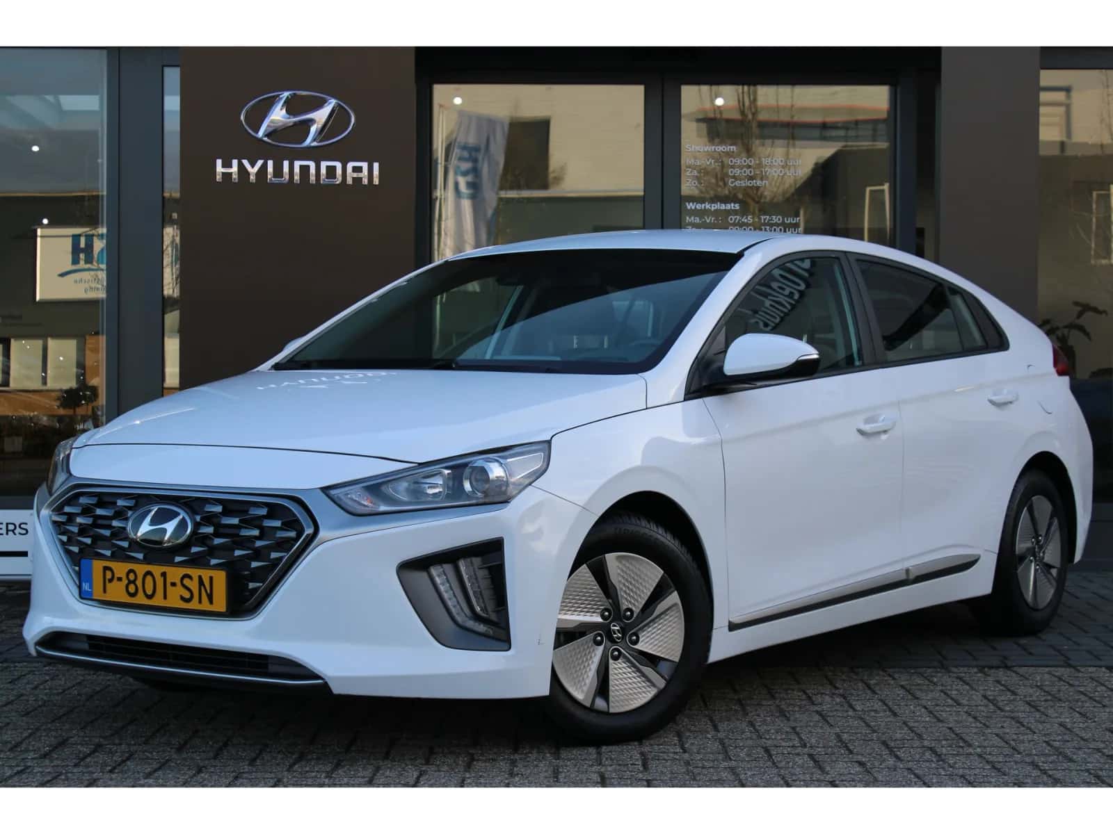 Hyundai Ioniq (2022) — foto 1