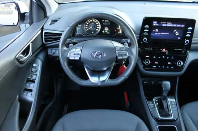 Hyundai Ioniq (2022) thumbnail 13