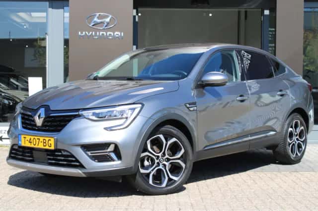 Renault Arkana (2022) thumbnail 1