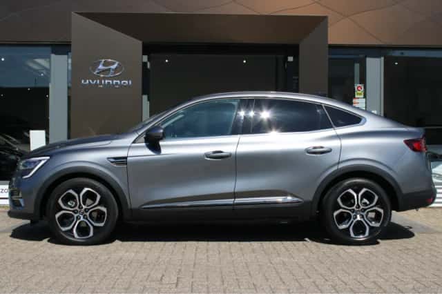 Renault Arkana (2022) thumbnail 6