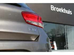 Hyundai i30 (2021) thumbnail 11