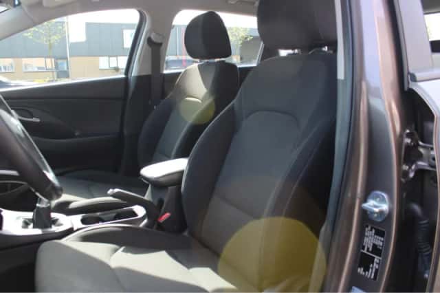 Hyundai i30 (2021) thumbnail 8