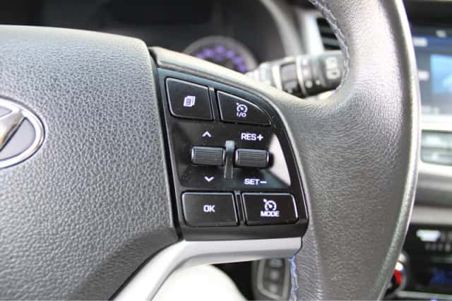 Hyundai Tucson (2017) thumbnail 11