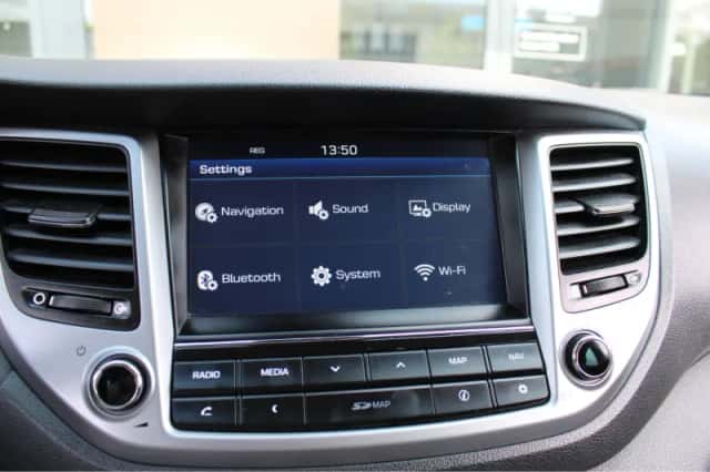 Hyundai Tucson (2017) thumbnail 18