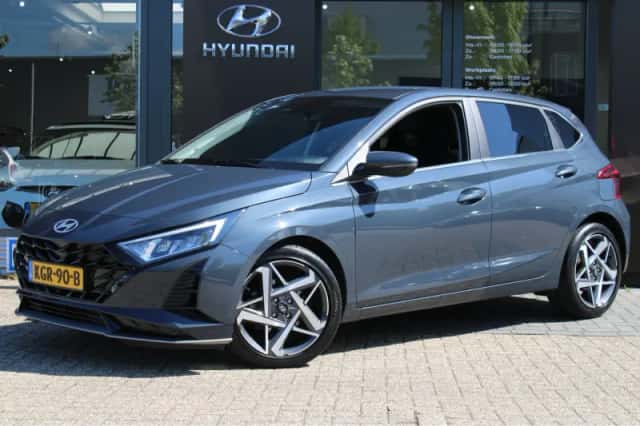 Hyundai i20 (2025) thumbnail 1