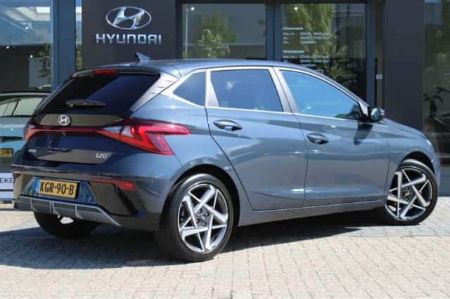 Hyundai i20 (2025) thumbnail 2
