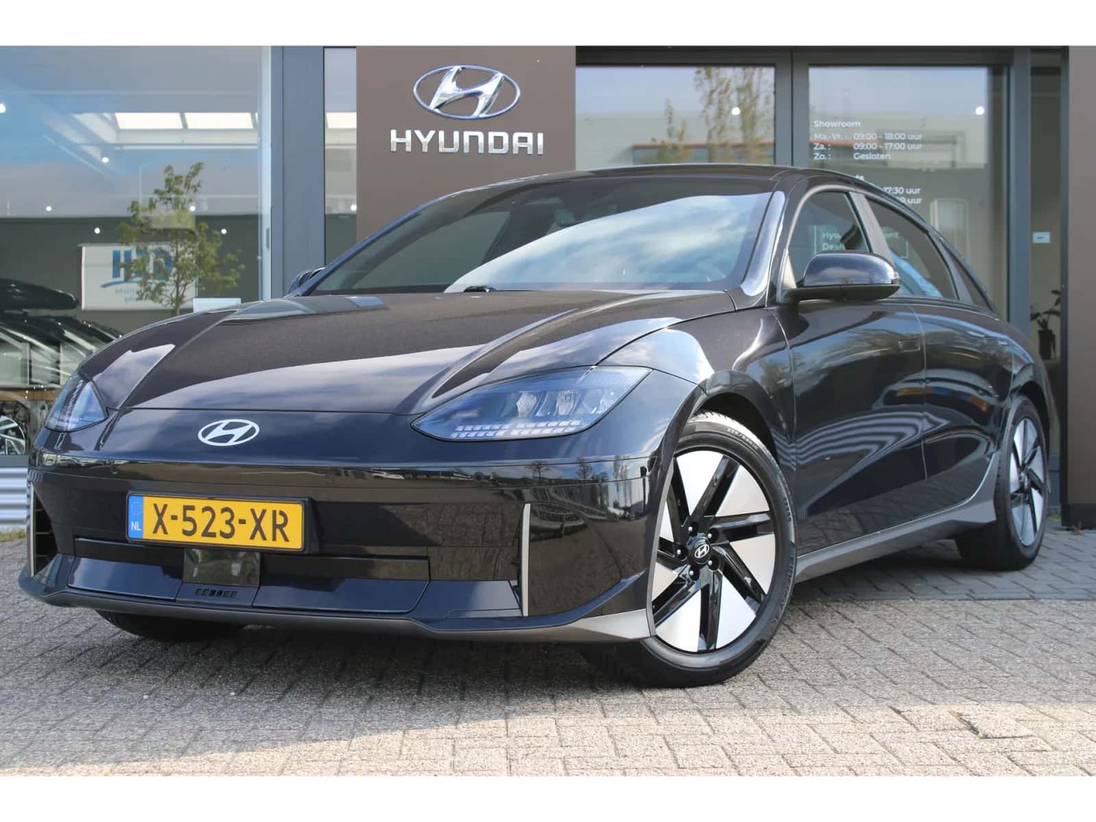 Hyundai Ioniq 6 (2024) — foto 1