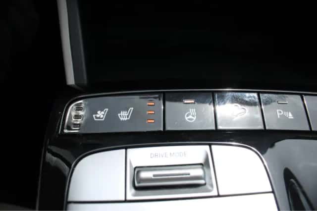 Hyundai Tucson (2022) thumbnail 23