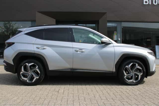 Hyundai Tucson (2022) thumbnail 5