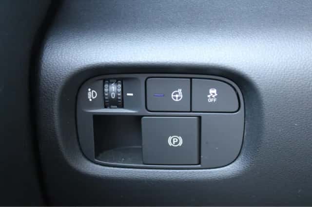 Hyundai INSTER (2025) thumbnail 17