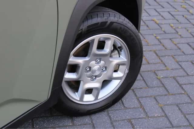 Hyundai INSTER (2025) thumbnail 6