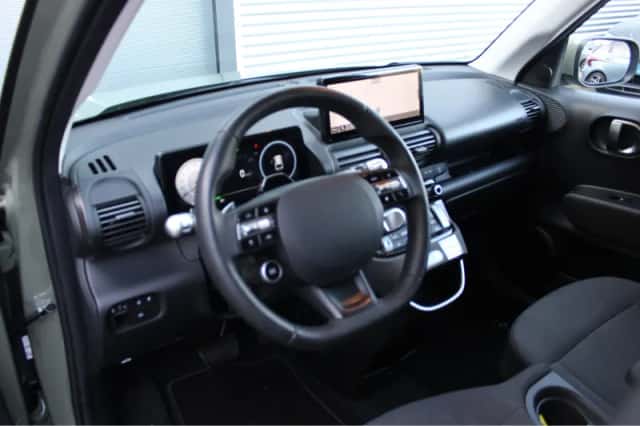 Hyundai INSTER (2025) thumbnail 8