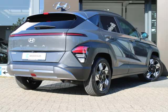 Hyundai Kona (2025) thumbnail 2