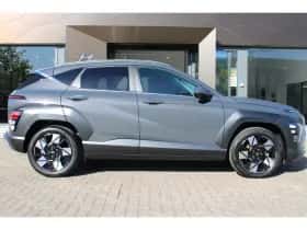 Hyundai Kona (2025) thumbnail 4
