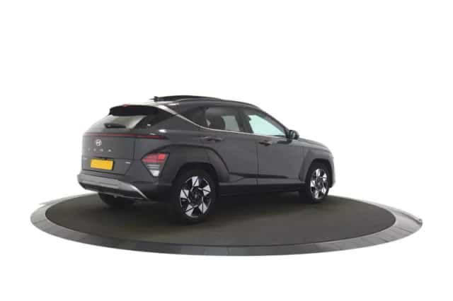 Hyundai Kona (2025) thumbnail 3