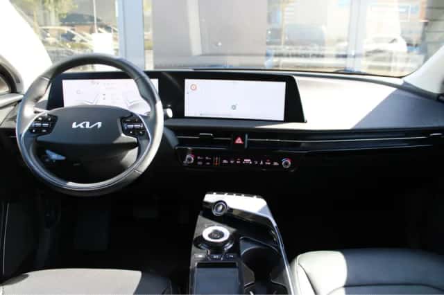 Kia EV6 (2022) thumbnail 3
